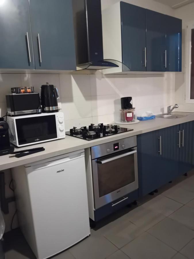 Une Maison En Ville 생드니 외부 사진
